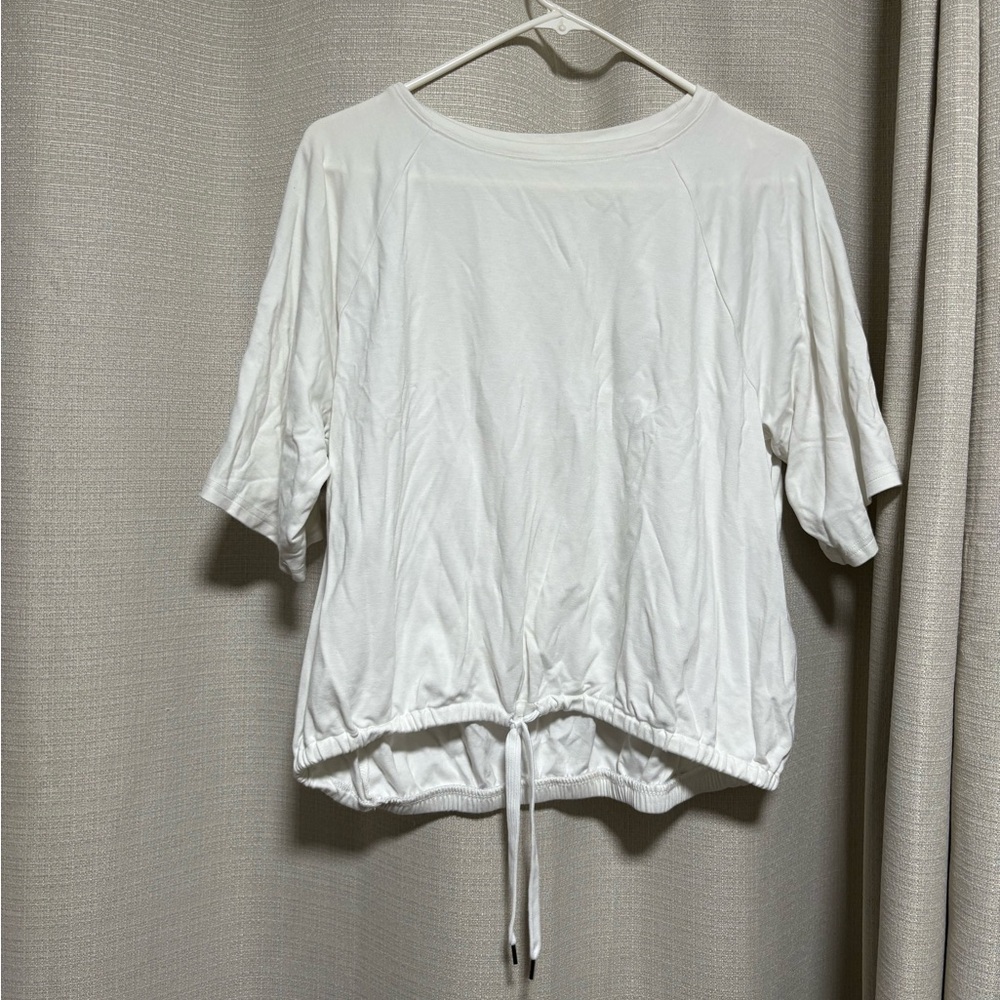 Prologue tie front top